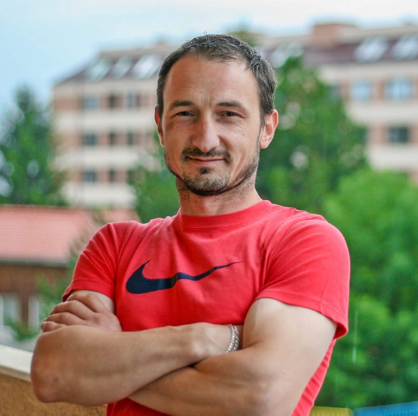 Профилна снимка